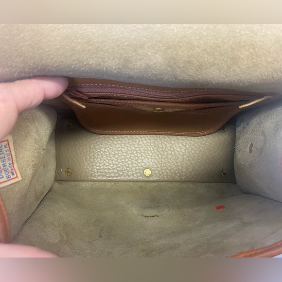 Vintage Dooney & Bourke All Weather Leather Crossbody/Shoulder Bag - Picture 8 of 12